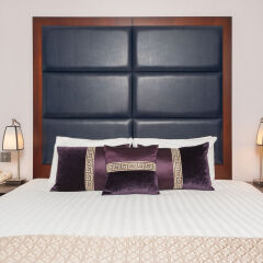 Отель Mercure London Kensington сейф в номере