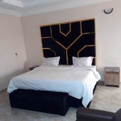 AFRICAN PRINCESS HOTEL New Haven Энугу комната для гостей