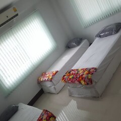H Youth Hostel Бангкок комната для гостей