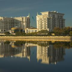 Гостиница The St. Regis Astana Казахстан, Нур-Султан - 1 отзыв об отеле, цены и фото номеров - забронировать гостиницу The St. Regis Astana онлайн приотельная территория