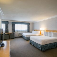 Отель Nob Hill Motor Inn комната для гостей фото 6