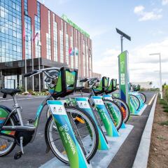 Гостиница Wyndham Garden Astana Казахстан, Нур-Султан - 1 отзыв об отеле, цены и фото номеров - забронировать гостиницу Wyndham Garden Astana онлайн спортивное сооружение