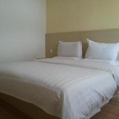 Отель 7 Days Inn Shenzhen Huaqiangbei Yannan Metro Station Branch Китай, Шэньчжэнь - отзывы, цены и фото номеров - забронировать отель 7 Days Inn Shenzhen Huaqiangbei Yannan Metro Station Branch онлайн комната для гостей