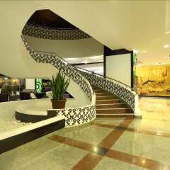 Отель Grand Hotel Shumen Болгария, Шумен - отзывы, цены и фото номеров - забронировать отель Grand Hotel Shumen онлайн бассейн