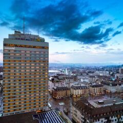 Отель Swissotel Zurich Швейцария, Цюрих - 3 отзыва об отеле, цены и фото номеров - забронировать отель Swissotel Zurich онлайн балкон