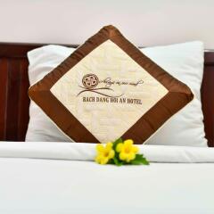 Отель Bach Dang Hoi An Hotel Вьетнам, Хойан - отзывы, цены и фото номеров - забронировать отель Bach Dang Hoi An Hotel онлайн комната для гостей фото 2