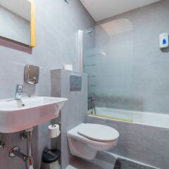 Ok Hostel Madrid Мадрид ванная