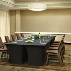 Отель Sheraton Cavalier Calgary Hotel Канада, Калгари - отзывы, цены и фото номеров - забронировать отель Sheraton Cavalier Calgary Hotel онлайн помещение для мероприятий