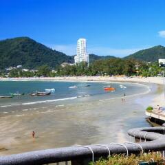 Отель PJ Patong Resortel пляж фото 2