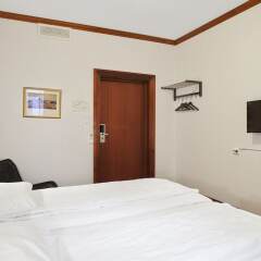 Отель P-hotels Oslo сейф в номере