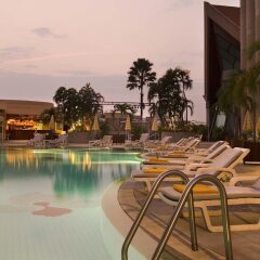 Отель Pullman Khon Kaen Raja Orchid Таиланд, Кхонкэн - отзывы, цены и фото номеров - забронировать отель Pullman Khon Kaen Raja Orchid онлайн бассейн фото 3