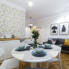 Апартаменты Sparrow Old City Apartment комната для гостей фото 2