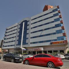Отель Marhaba Residence ОАЭ, Аджман - отзывы, цены и фото номеров - забронировать отель Marhaba Residence онлайн парковка