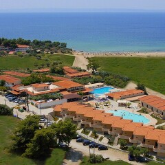 Отель Village Mare Греция, Метаморфоси - отзывы, цены и фото номеров - забронировать отель Village Mare онлайн пляж фото 2