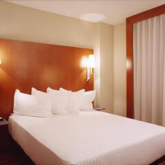Отель AC Hotel Sevilla Forum by Marriott Испания, Севилья - отзывы, цены и фото номеров - забронировать отель AC Hotel Sevilla Forum by Marriott онлайн комната для гостей фото 2