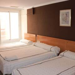 Hotel Sanz Торремолинос комната для гостей
