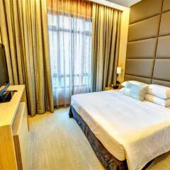 Апартаменты Great World Serviced Apartments комната для гостей