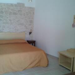 Отель B&B Il Mulino del Monastero Конверсано комната для гостей фото 2