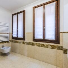Отель Carmini Palace Canal View Италия, Венеция - отзывы, цены и фото номеров - забронировать отель Carmini Palace Canal View онлайн ванная фото 2