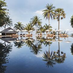 Отель The Surin Phuket бассейн фото 4
