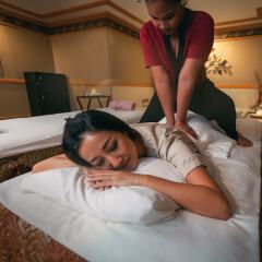 Отель Holiday Resort And Spa Тамунинг спа