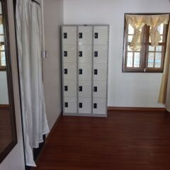 WEStay at the Grand Nyaung Shwe Hotel сейф в номере