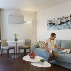 Отель Citadines Castellane Marseille интерьер отеля фото 2