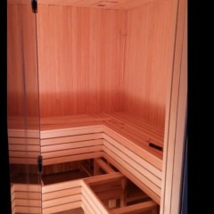 KremoN Hotel Усак сауна