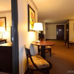 Quality Inn in Gresham, United States of America from 143$, photos, reviews - zenhotels.com guestroom