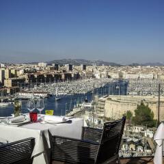 Отель Sofitel Marseille Vieux Port Франция, Марсель - 2 отзыва об отеле, цены и фото номеров - забронировать отель Sofitel Marseille Vieux Port онлайн балкон