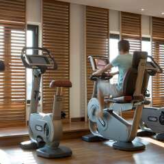 Отель Novotel Berlin Am Tiergarten Hotel Германия, Берлин - 2 отзыва об отеле, цены и фото номеров - забронировать отель Novotel Berlin Am Tiergarten Hotel онлайн фитнесс-зал фото 4