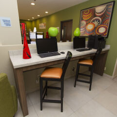 Отель Holiday Inn Express Guadalajara Aeropuerto интерьер отеля