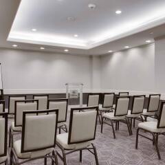 Отель Hilton Newark Airport США, Элизабет - отзывы, цены и фото номеров - забронировать отель Hilton Newark Airport онлайн помещение для мероприятий