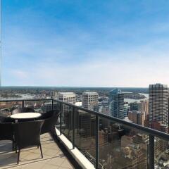 Отель Meriton Suites Pitt Street Австралия, Сидней - отзывы, цены и фото номеров - забронировать отель Meriton Suites Pitt Street онлайн балкон