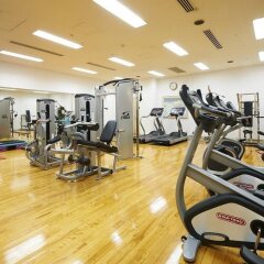 Отель Hilton Tokyo Bay фитнесс-зал