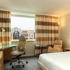 Отель Hilton Düsseldorf удобства в номере фото 2