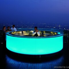 Отель lebua at State Tower Таиланд, Бангкок - 5 отзывов об отеле, цены и фото номеров - забронировать отель lebua at State Tower онлайн бассейн фото 2