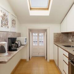 Отель Hello Lisbon Cais do Sodre Apartments Португалия, Лиссабон - 5 отзывов об отеле, цены и фото номеров - забронировать отель Hello Lisbon Cais do Sodre Apartments онлайн в номере