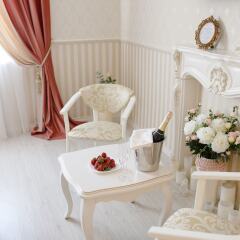 Отель Royal Suite near Lake Сумы помещение для мероприятий