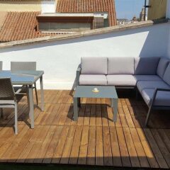 Отель Total Valencia Attics I бассейн