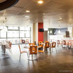 Отель ibis Paris 17 Clichy-Batignolles - formerly Berthier Франция, Париж - 10 отзывов об отеле, цены и фото номеров - забронировать отель ibis Paris 17 Clichy-Batignolles - formerly Berthier онлайн питание