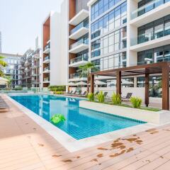 Отель FAM Living - City Walk Dubai бассейн фото 2
