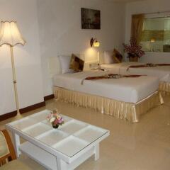 Bay Hotel, Suvarnabhumi Airport спа