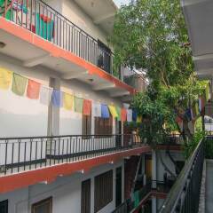 Отель Lumbini Village Lodge Непал, Лумбини - отзывы, цены и фото номеров - забронировать отель Lumbini Village Lodge онлайн