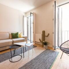 Отель Madrid SmartRentals Puerta del Sol Испания, Мадрид - отзывы, цены и фото номеров - забронировать отель Madrid SmartRentals Puerta del Sol онлайн комната для гостей фото 3