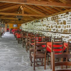 Отель Arbanashki Han Hotelcomplex Велико Тырново помещение для мероприятий