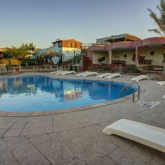 Отель Bedouin Moon Village бассейн