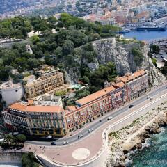 Отель Hôtel La Pérouse Франция, Ницца - 2 отзыва об отеле, цены и фото номеров - забронировать отель Hôtel La Pérouse онлайн пляж
