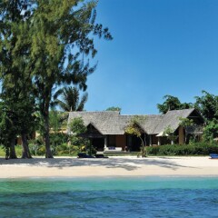 Отель Maradiva Villas Resort and Spa пляж фото 2