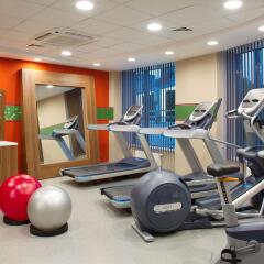 Отель Hampton by Hilton Nizhny Novgorod Нижний Новгород фитнесс-зал